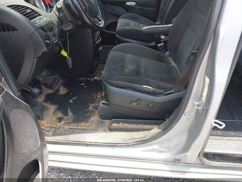 2019 DODGE GRAND CARAVAN auction photo 6
