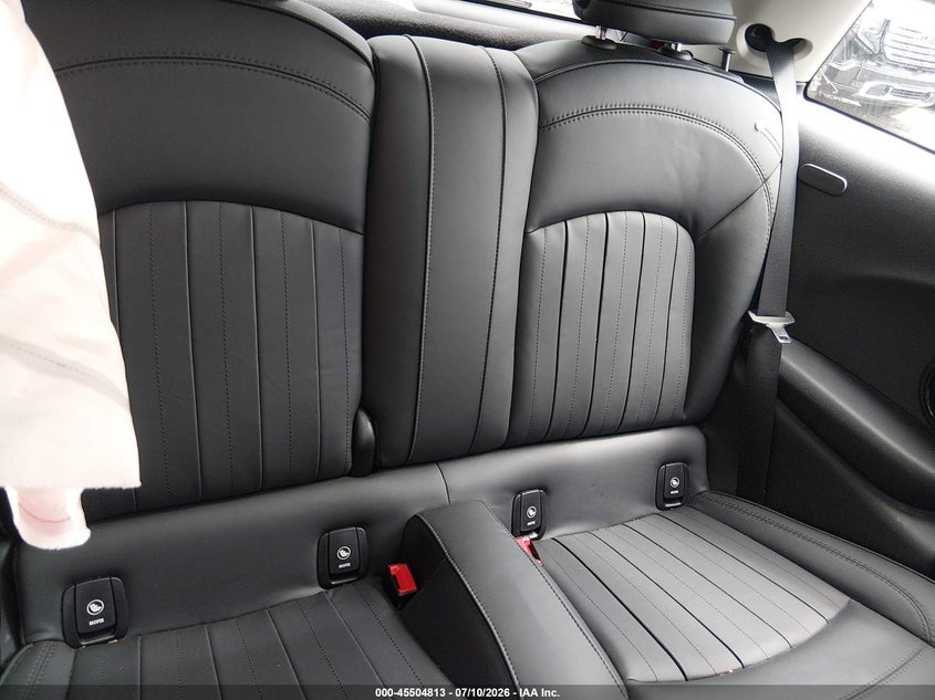 2023 MINI SE HARDTOP auction photo 8