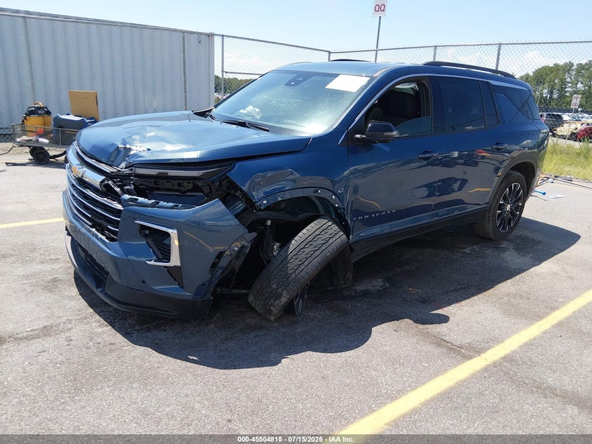 2024 CHEVROLET TRAVERSE auction photo 2