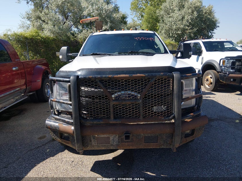 2019 Ford F-550 Chassis Lariat/Xl/Xlt VIN: 1FD0W5HT2KEF22351 Lot: 45504877