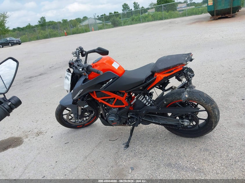 2023 Ktm 390 Duke VIN: MD2JPJ407PC234218 Lot: 45504886