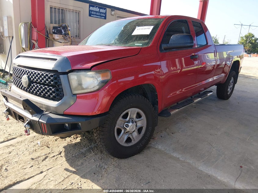2018 TOYOTA TUNDRA auction photo 2