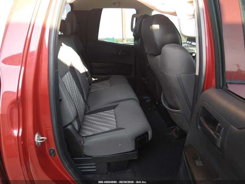 2018 TOYOTA TUNDRA auction photo 8