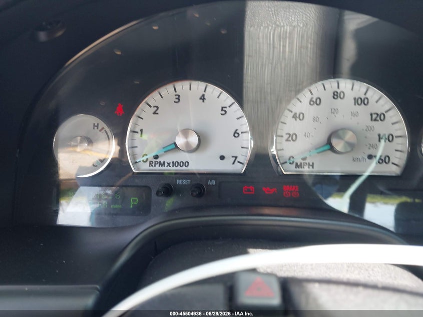 2003 Ford Thunderbird VIN: 1FAHP60AX3Y112858 Lot: 45504936