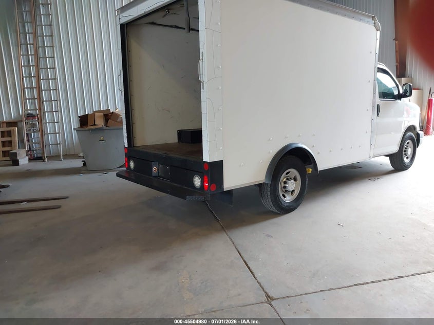 2016 CHEVROLET EXPRESS CUTAWAY auction photo 4
