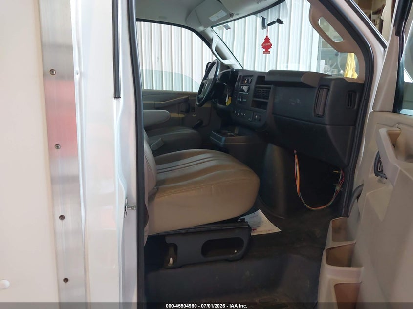 2016 CHEVROLET EXPRESS CUTAWAY auction photo 5