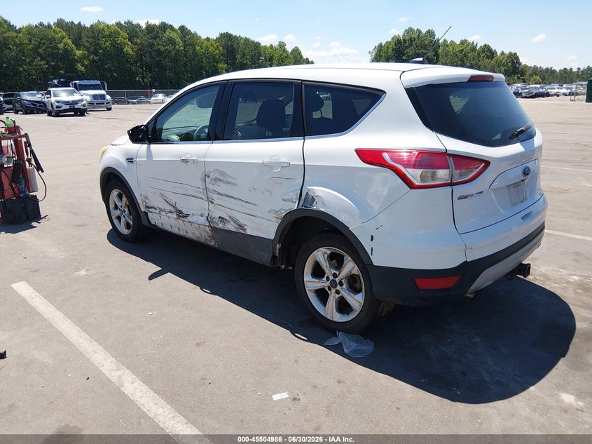 Vin: 1fmcu9g99fuc56791, lot: 46003202, ford escape se 20153