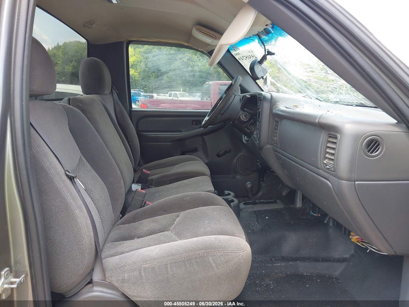 2006 CHEVROLET SILVERADO TRUCK 4.8L V-8 285HP