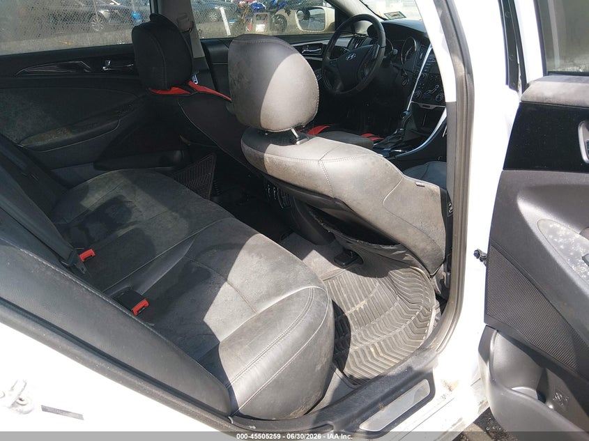 2013 HYUNDAI SONATA SEDAN 2.4L I-4 DI, DOHC, VVT, 190HP
