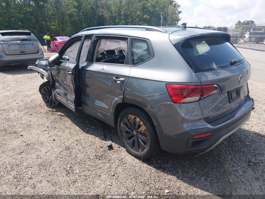 2022 VOLKSWAGEN TAOS auction photo 3