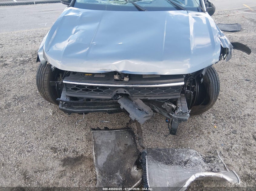 2022 VOLKSWAGEN TAOS auction photo 6