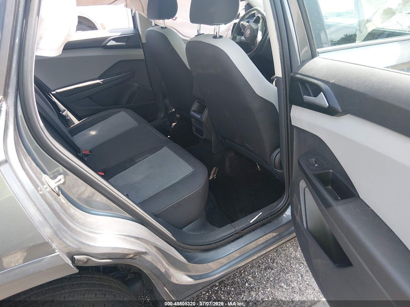 2022 VOLKSWAGEN TAOS auction photo 8