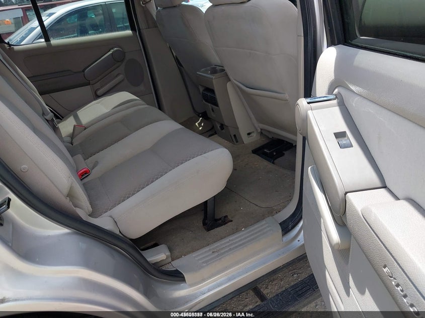 2006 FORD EXPLORER auction photo 8