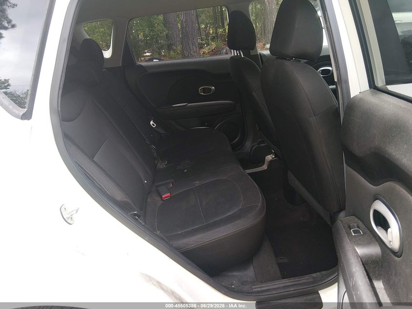 2017 KIA SOUL auction photo 8
