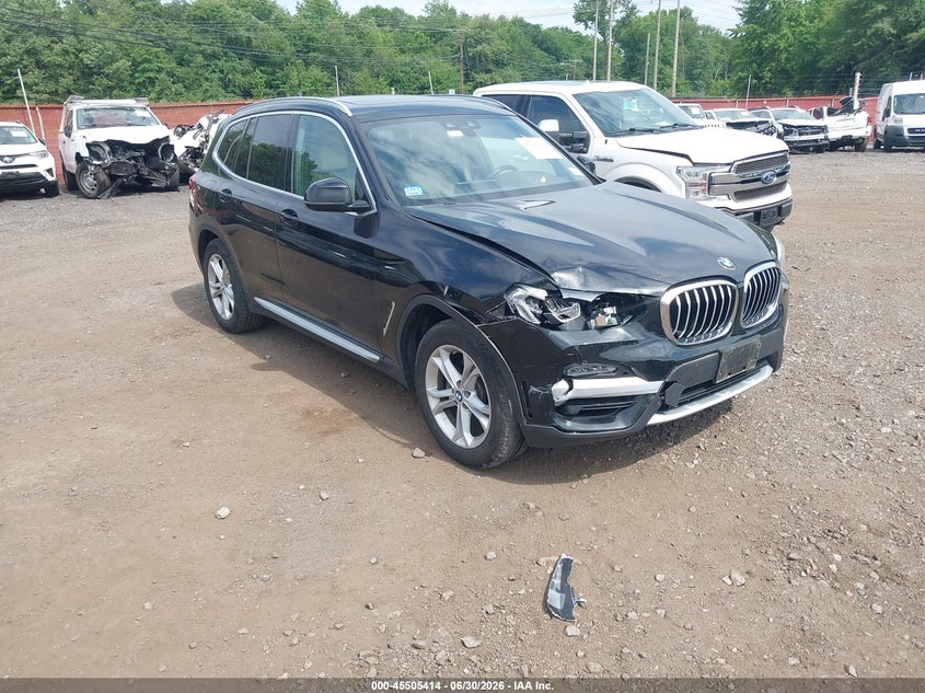 BMW X3 - zdjęcie 1