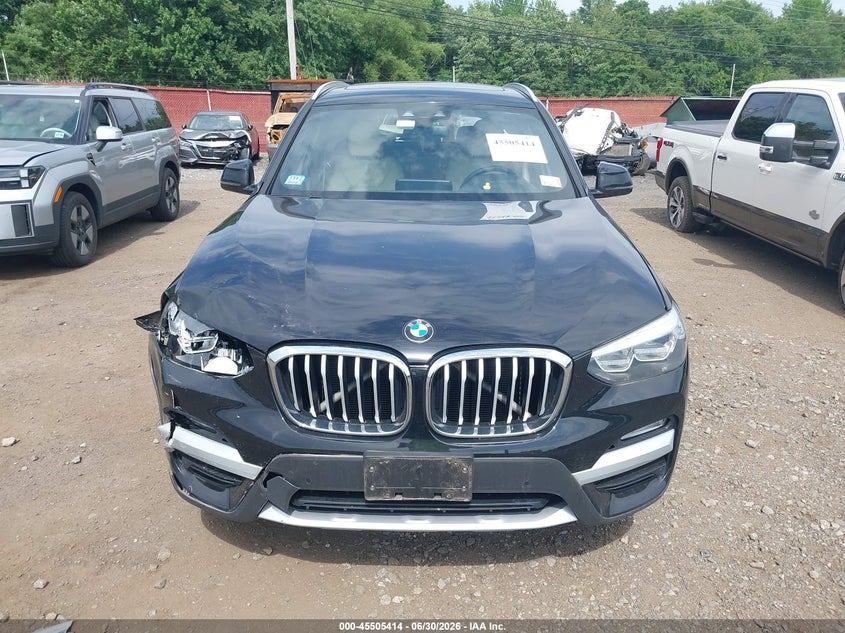 BMW X3 - zdjęcie 12