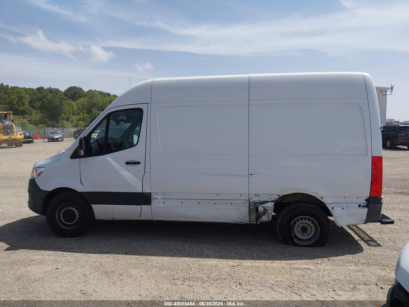 2022 Mercedes-Benz Sprinter 2500 Standard Roof I4 VIN: W1Y40BHYXNT108988 Lot: 45505454