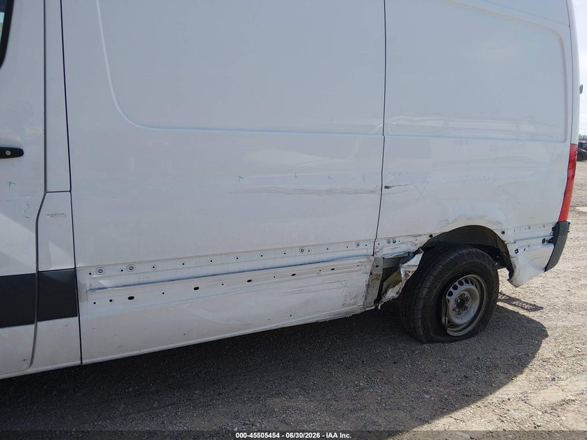 2022 Mercedes-Benz Sprinter 2500 Standard Roof I4 VIN: W1Y40BHYXNT108988 Lot: 45505454