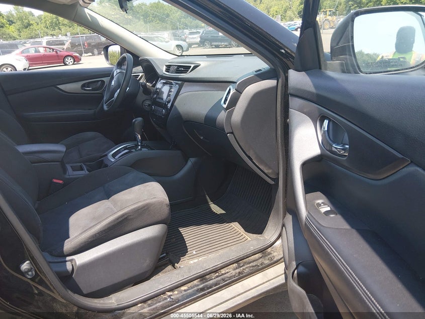 AtlanticExpress - Nissan Rogue Sport