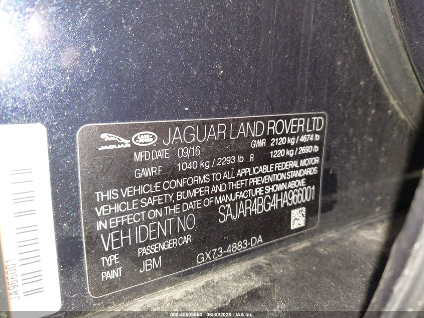 JAGUAR XE - zdjecie 9
