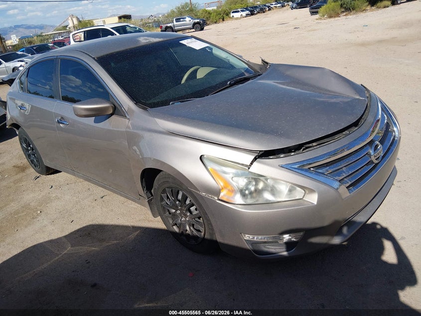 2015 NISSAN ALTIMA auction photo 1