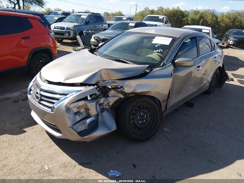 2015 NISSAN ALTIMA auction photo 2