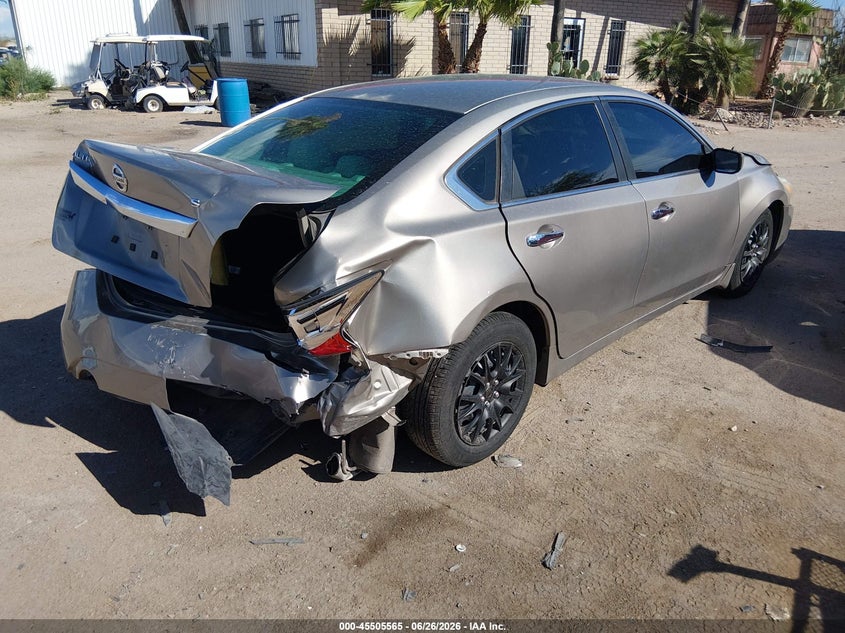 2015 NISSAN ALTIMA auction photo 4