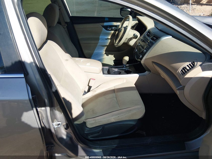 2015 NISSAN ALTIMA auction photo 5