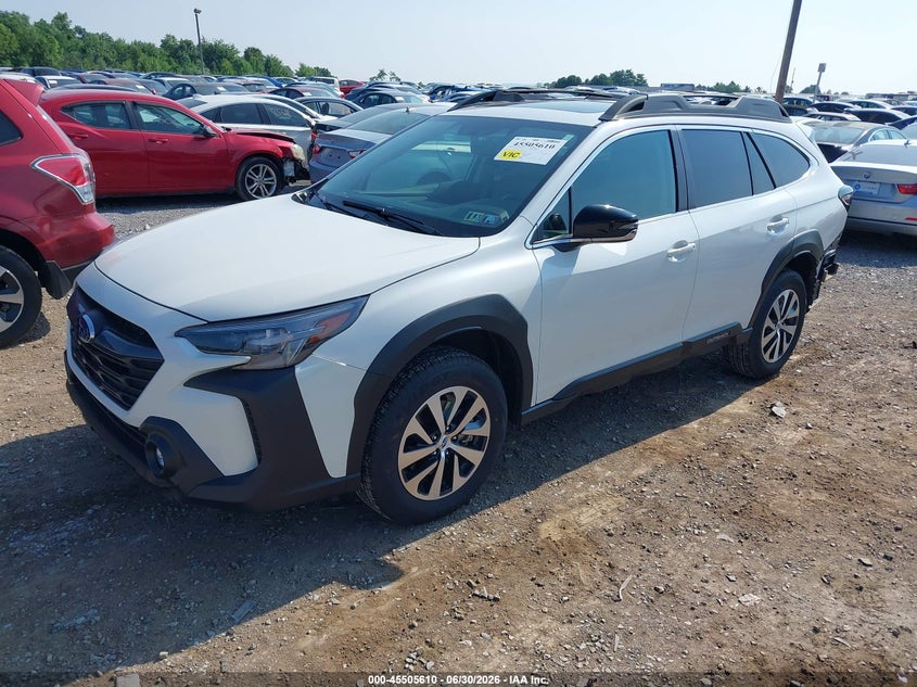 2025 SUBARU OUTBACK auction photo 2