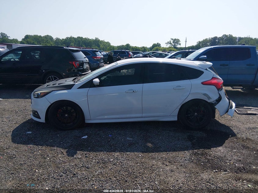 FORD FOCUS ST 2016 VIN 1FADP3L94GL355244