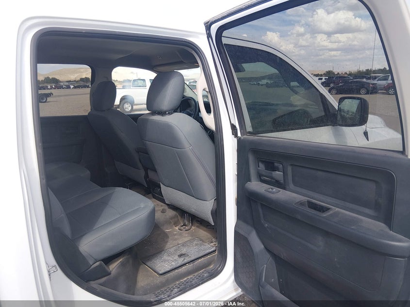 2018 RAM 1500 auction photo 8
