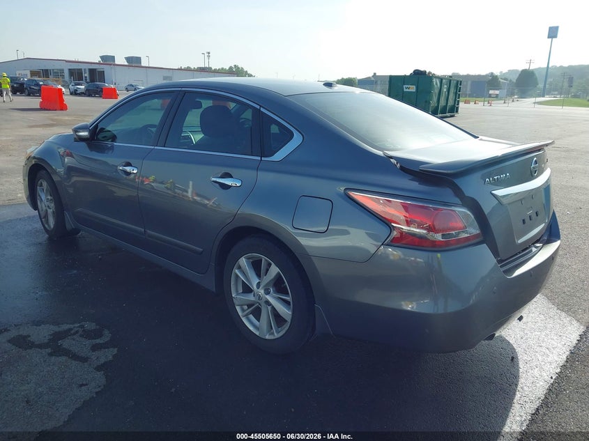 2015 NISSAN ALTIMA auction photo 3
