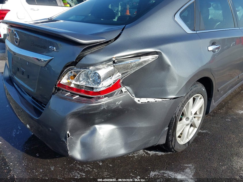 2015 NISSAN ALTIMA auction photo 6