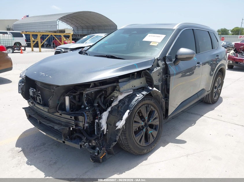 2023 Nissan Rogue, Left Front, IAAI, VIN 5N1BT3BA8PC691998 — photo 2