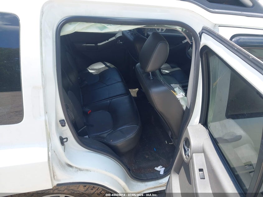 2014 Nissan Xterra Pro-4X VIN: 5N1AN0NW9EN813233 Lot: 45505814