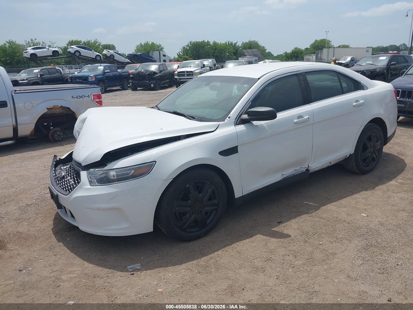 2017 FORD POLICE INTERCEPTOR auction photo 2