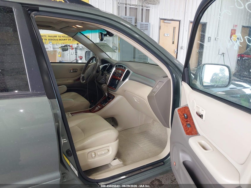 AtlanticExpress - Toyota Highlander