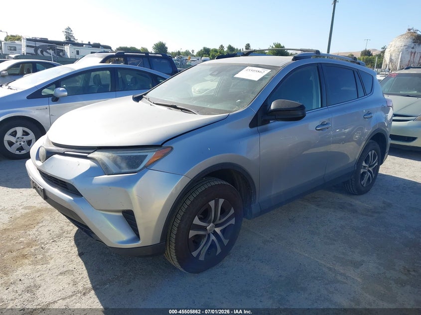 2018 TOYOTA RAV4 auction photo 2