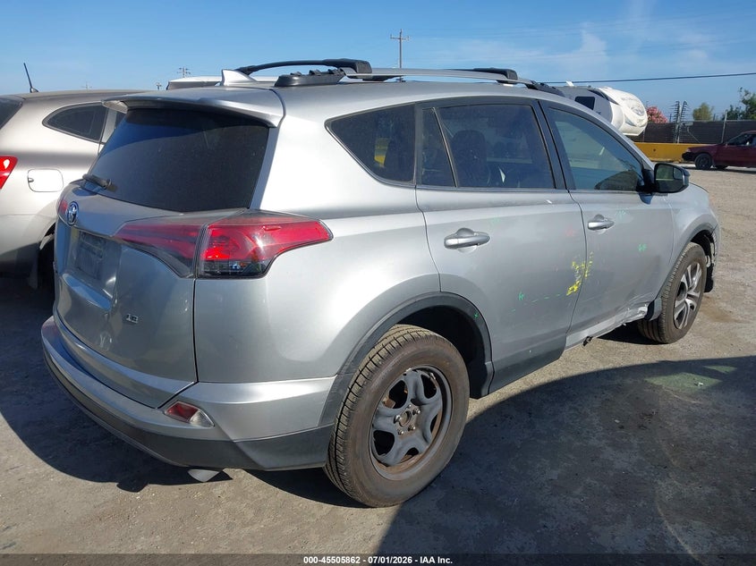 2018 TOYOTA RAV4 auction photo 4