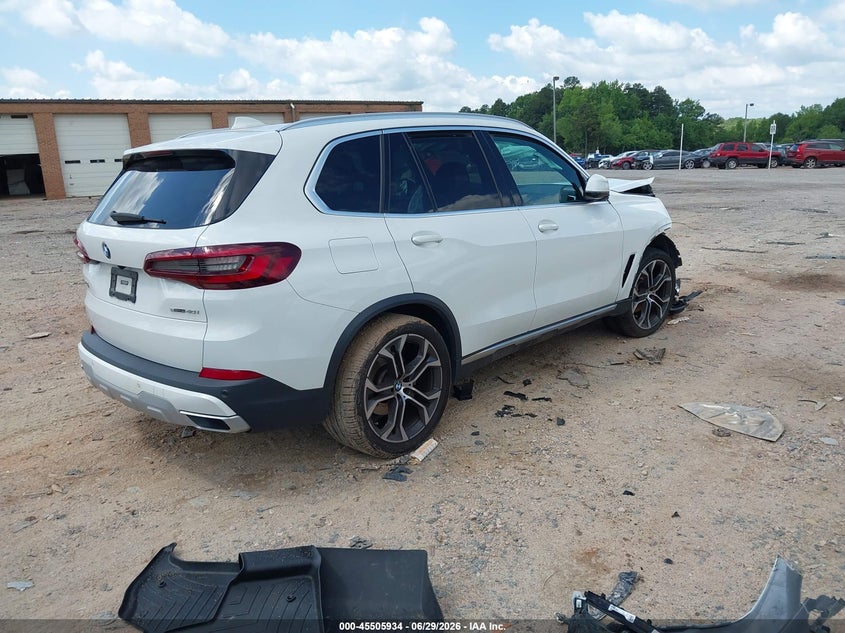 2021 BMW X5 — zdjęcie 4