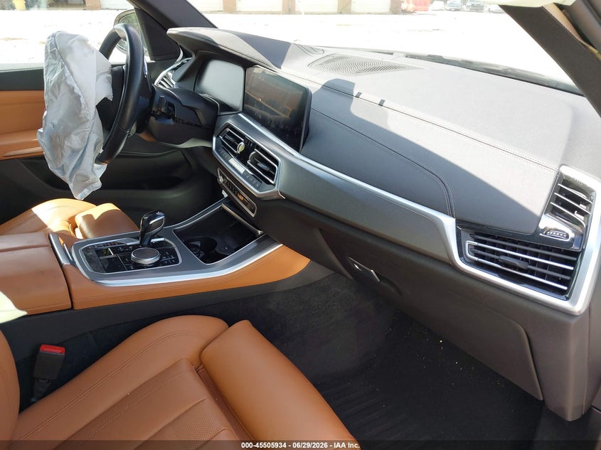 2021 BMW X5 — zdjęcie 5