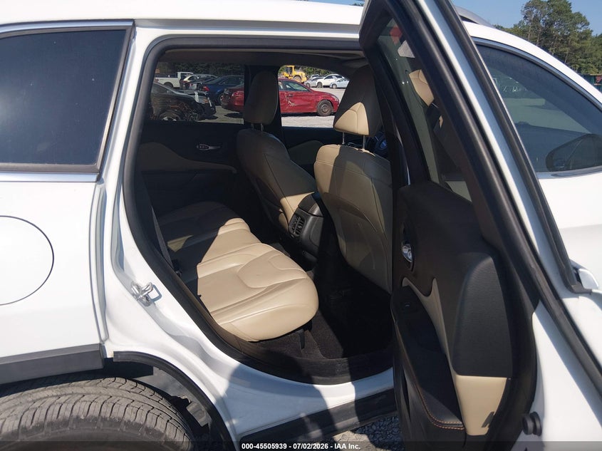 2015 JEEP CHEROKEE auction photo 8