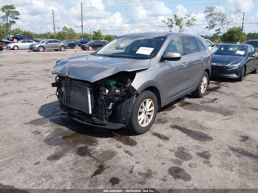2019 KIA SORENTO auction photo 2