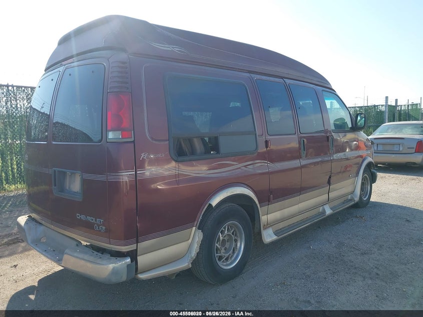 1998 CHEVROLET VAN VAN 5.7L V-8 245HP