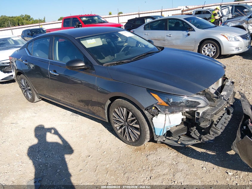2025 NISSAN ALTIMA SV FWD