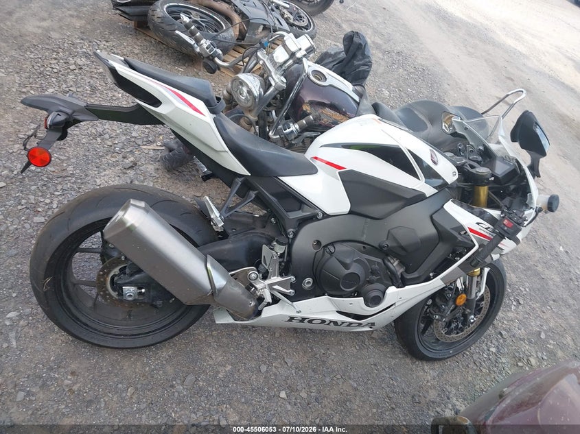 2026 Honda Cbr1000 Rr VIN: JH2SC7715TK900593 Lot: 45506053