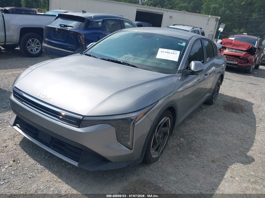 Vin: 3kpfu4de0se052475, lot: 46004319, kia k4 ex 20252