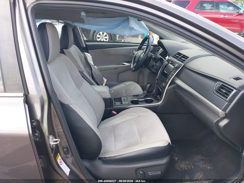 2015 TOYOTA CAMRY auction photo 5