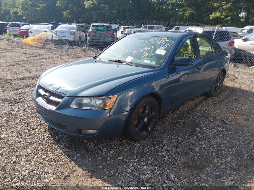 2006 Hyundai Sonata, Front End, IAAI, VIN 5NPEU46F26H033607 — photo 2