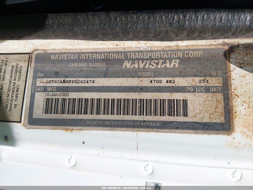 2000 INTERNATIONAL 4000 auction photo 8